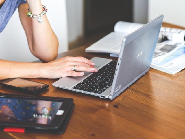 Optimiser sa fiche artiste sur Spotify et Apple Music